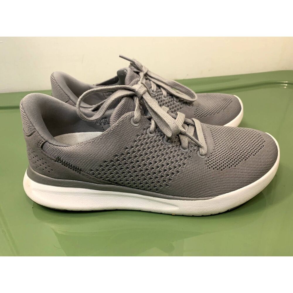 Kizik Lima Grey Slip-On Unisex Sneakers M 5.5 / W 7 WIDE